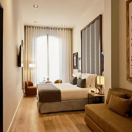 Pulitzer Hotel